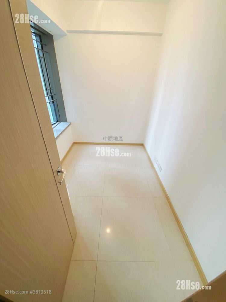 Ocean Pride Sell 3 Bedrooms 773 ft²