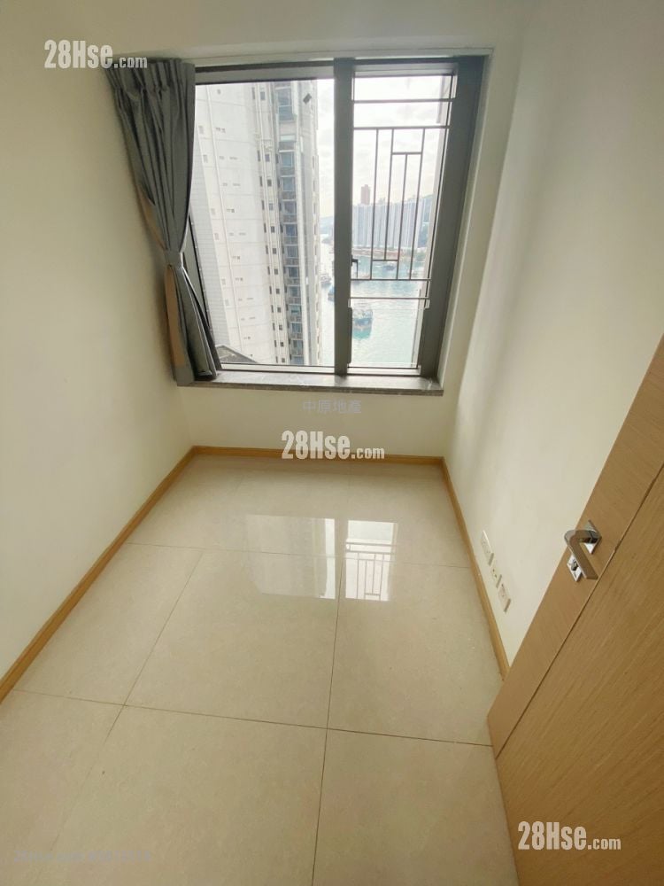 Ocean Pride Sell 3 Bedrooms 773 ft²