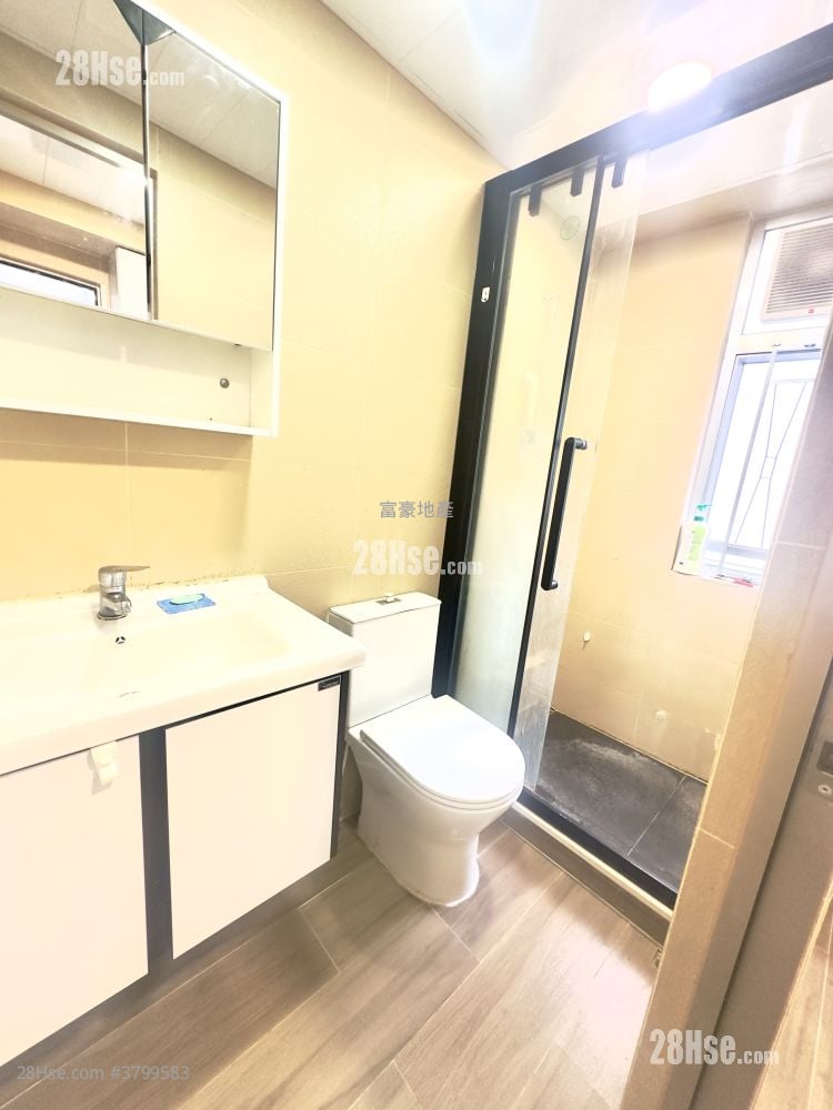 建安大厦 租盘 2 房 , 1 浴室 319 平方尺