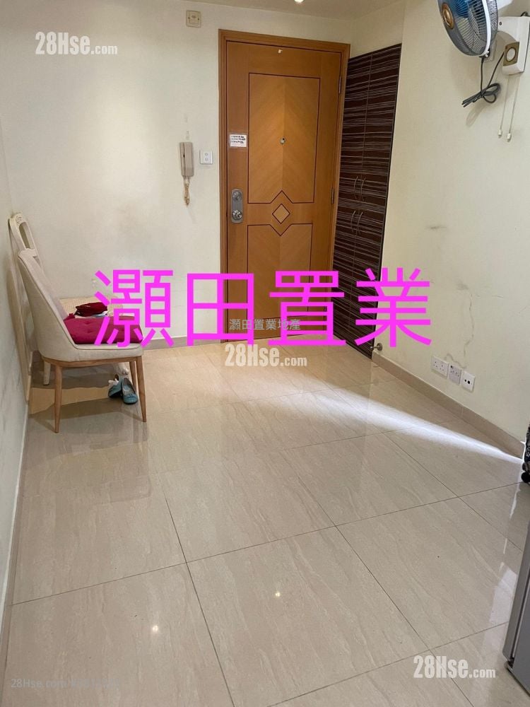 崇仁楼 租盘 2 房 , 1 浴室 405 平方尺