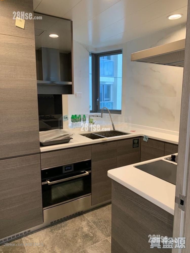 Sea To Sky 租盘 3 房 , 3 浴室 802 平方尺