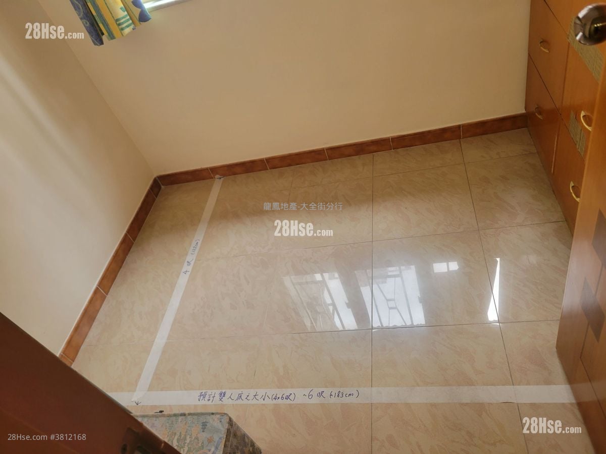 中坚楼 租盘 2 房 , 1 浴室 329 平方尺