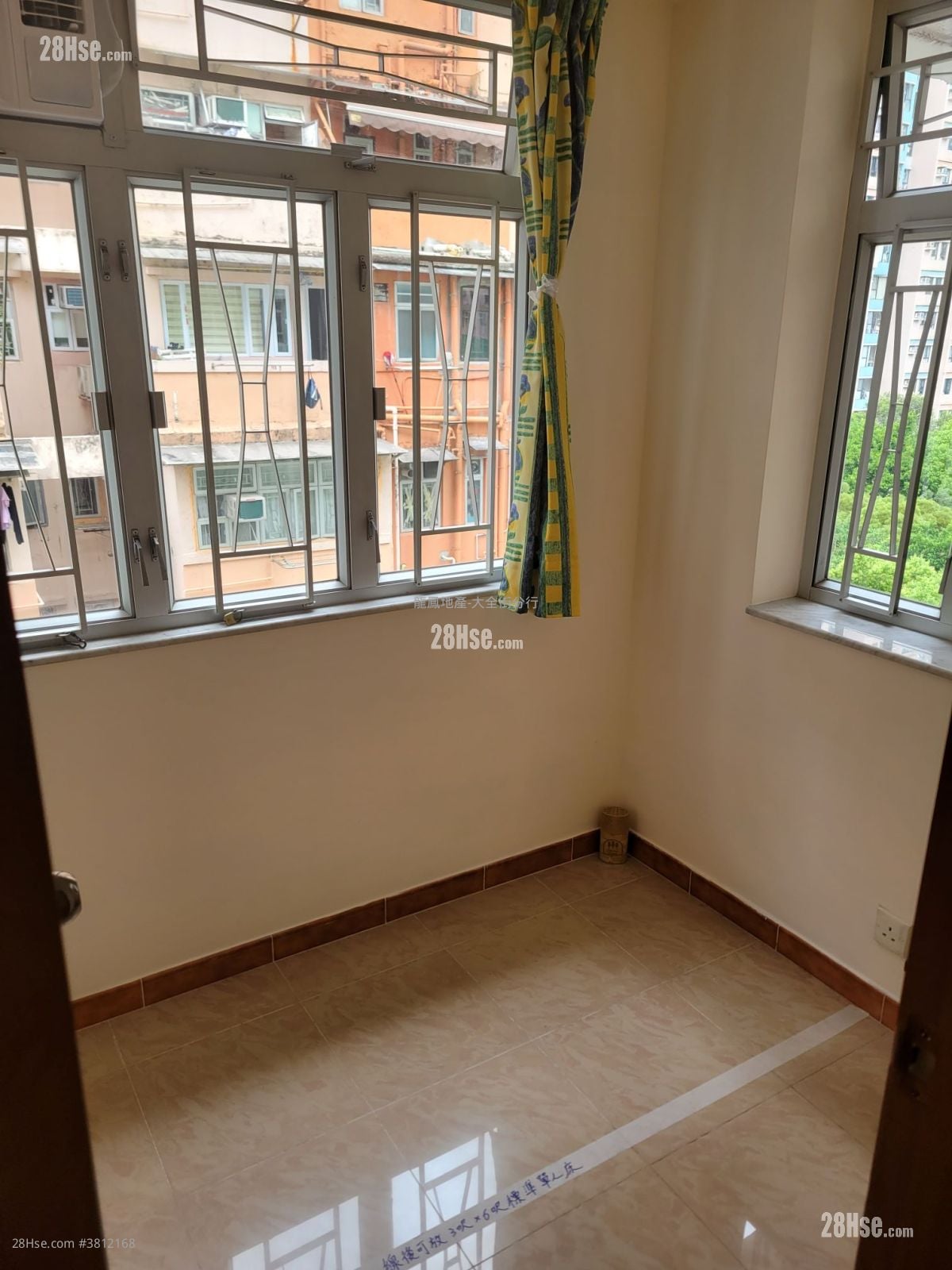 中坚楼 租盘 2 房 , 1 浴室 329 平方尺