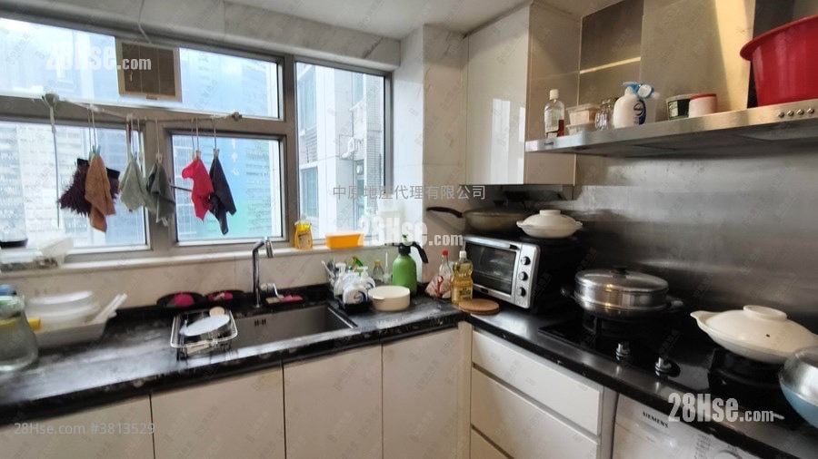 环宇海湾 售盘 4 房 , 2 浴室 854 平方尺