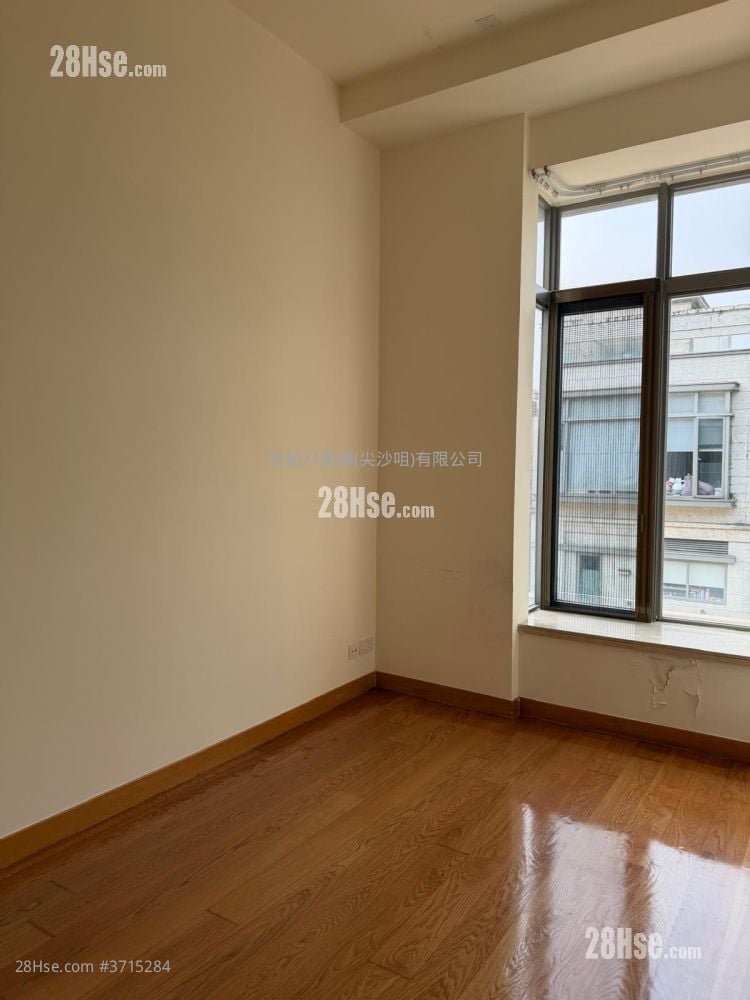 歌赋岭 租盘 4 房 , 3 浴室 1,941 平方尺