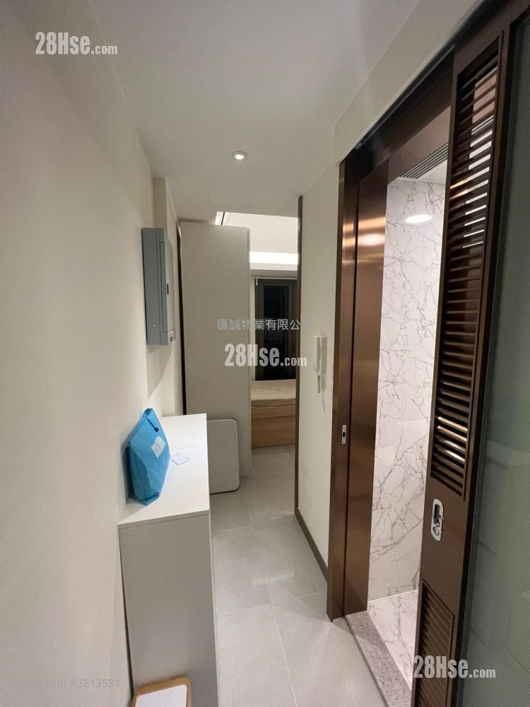 AVA228 售盘 开放式间隔 , 1 浴室 150 平方尺