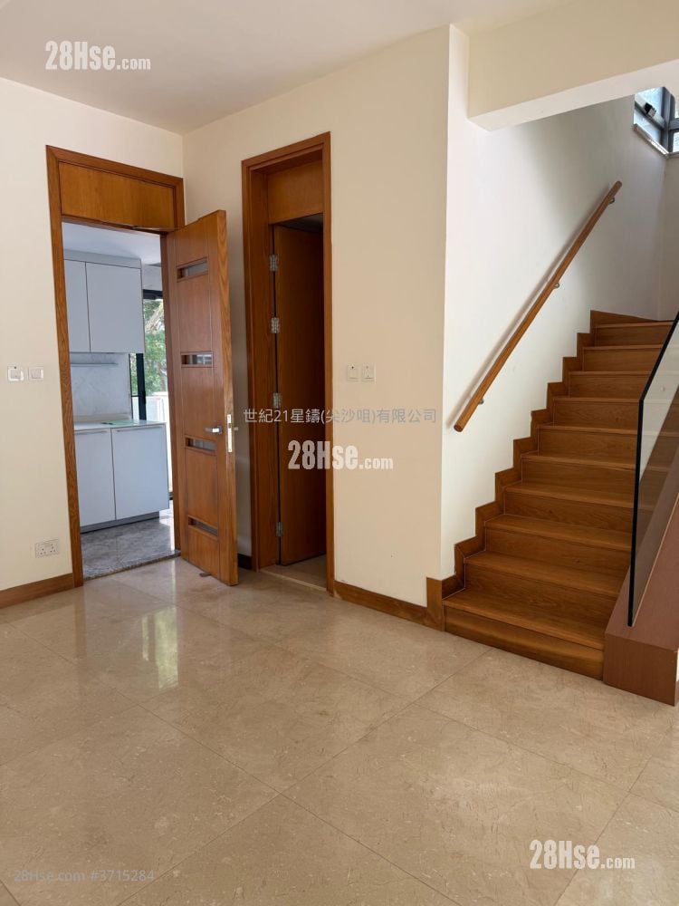 歌赋岭 租盘 4 房 , 3 浴室 1,941 平方尺