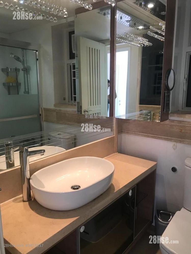 Central Park Towers Sell 2 Bedrooms 503 ft²