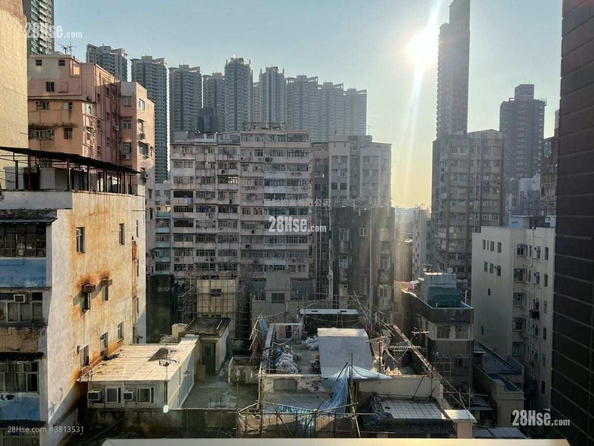 AVA228 售盘 开放式间隔 , 1 浴室 150 平方尺