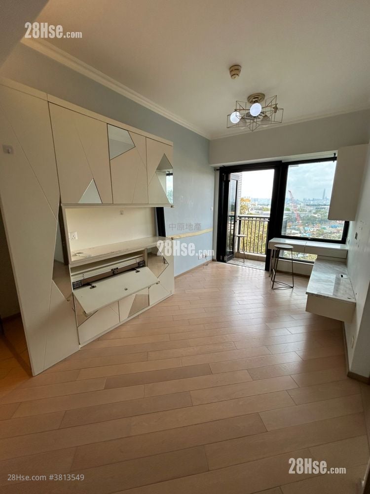 Twin Regency Sell 2 Bedrooms , 1 Bathroom 454 ft²