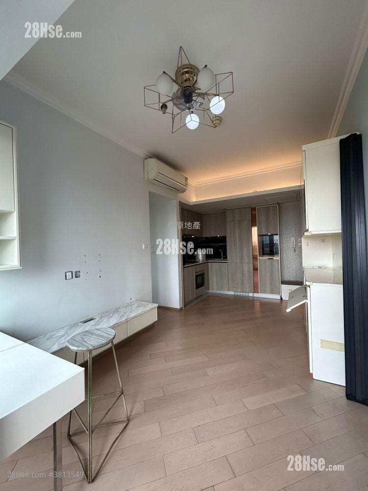 Twin Regency Sell 2 Bedrooms , 1 Bathroom 454 ft²