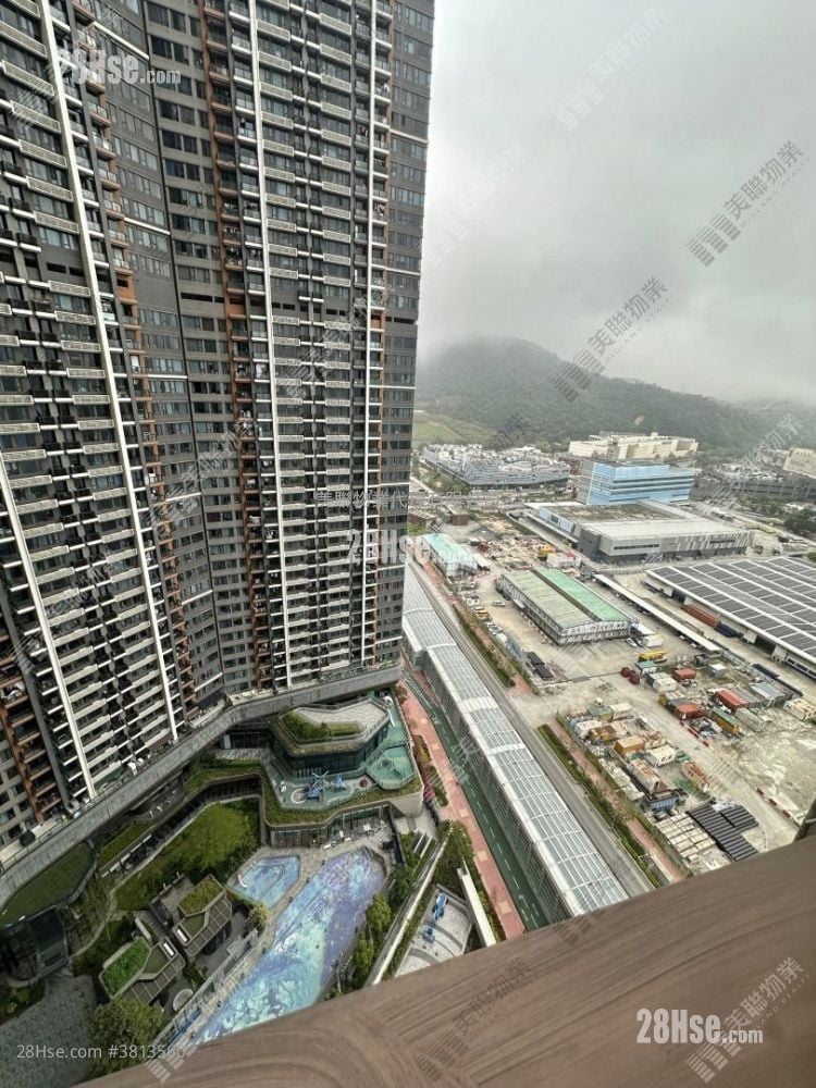 LP6 售盘 1 房 , 1 浴室 305 平方尺