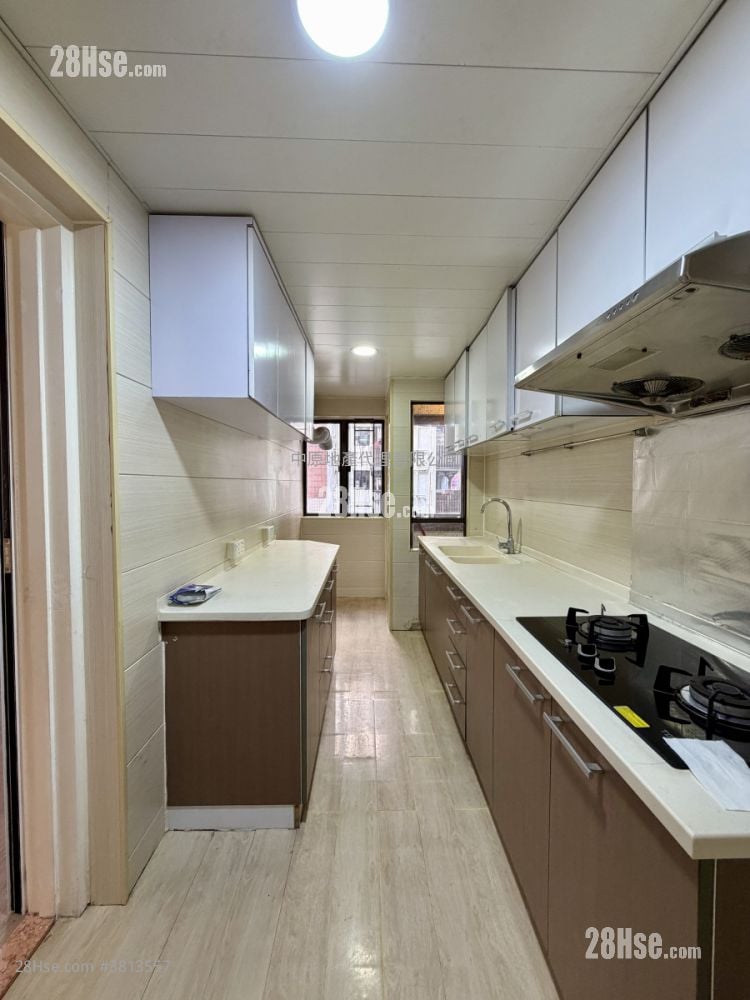 碧华花园 售盘 3 房 , 3 浴室 1,211 平方尺