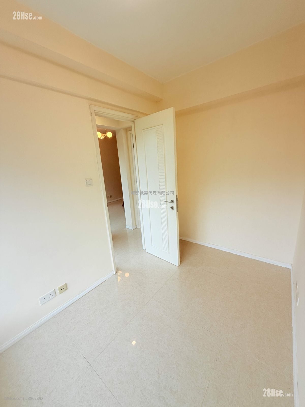 峻滢 租盘 2 房 , 1 浴室 501 平方尺