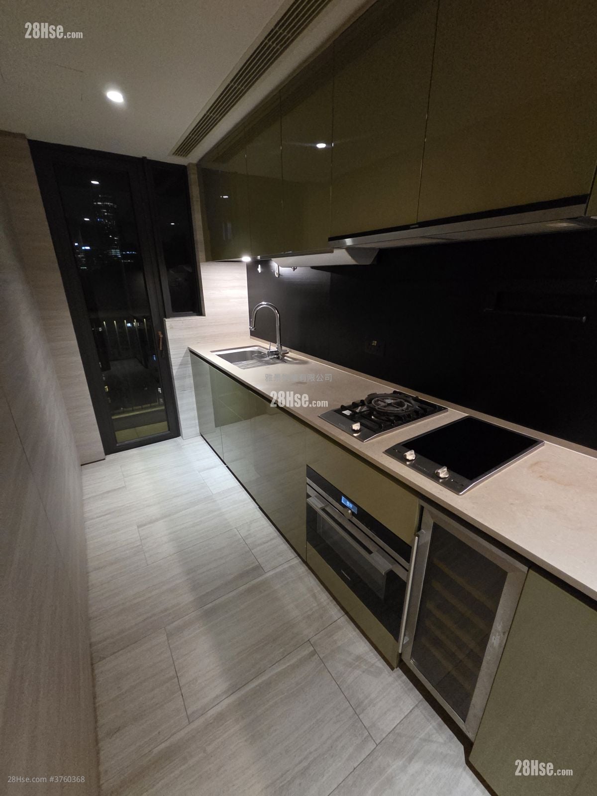 柏蔚山 租盘 2 房 , 1 浴室 614 平方尺