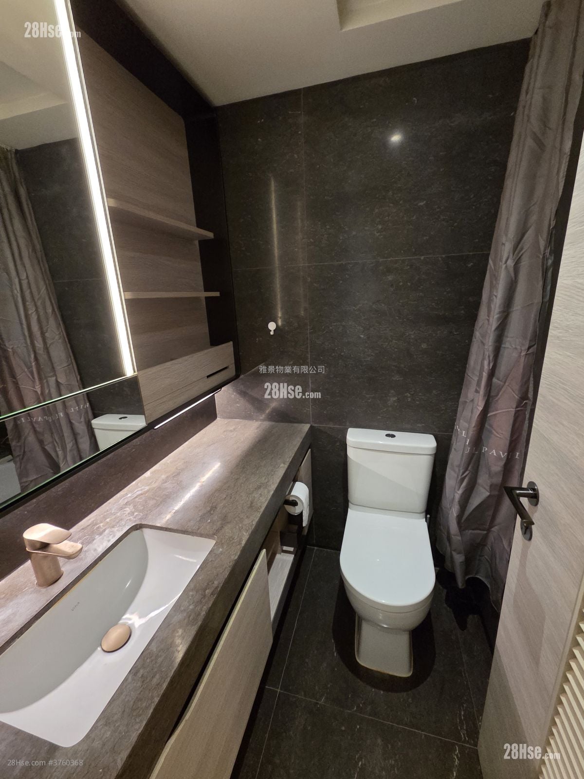 柏蔚山 租盘 2 房 , 1 浴室 614 平方尺