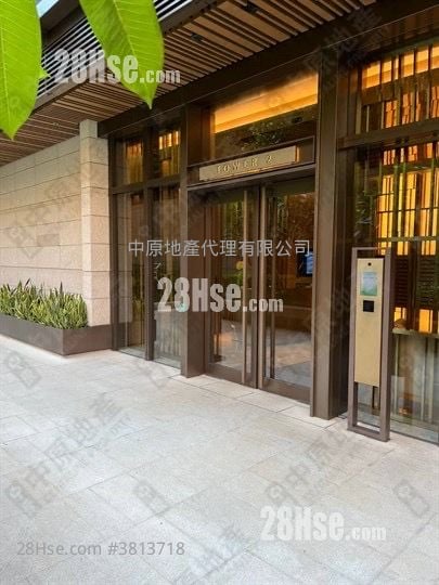 Island Garden Sell 4 Bedrooms , 3 Bathrooms 1,175 ft²