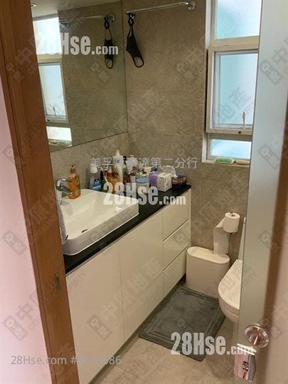 美孚新邨 售盤 2 房 , 2 浴室 706 平方呎