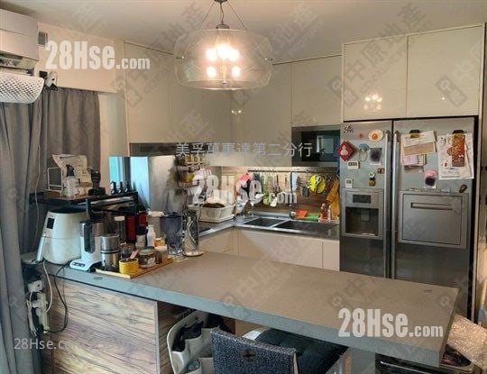 美孚新邨 售盤 2 房 , 2 浴室 706 平方呎