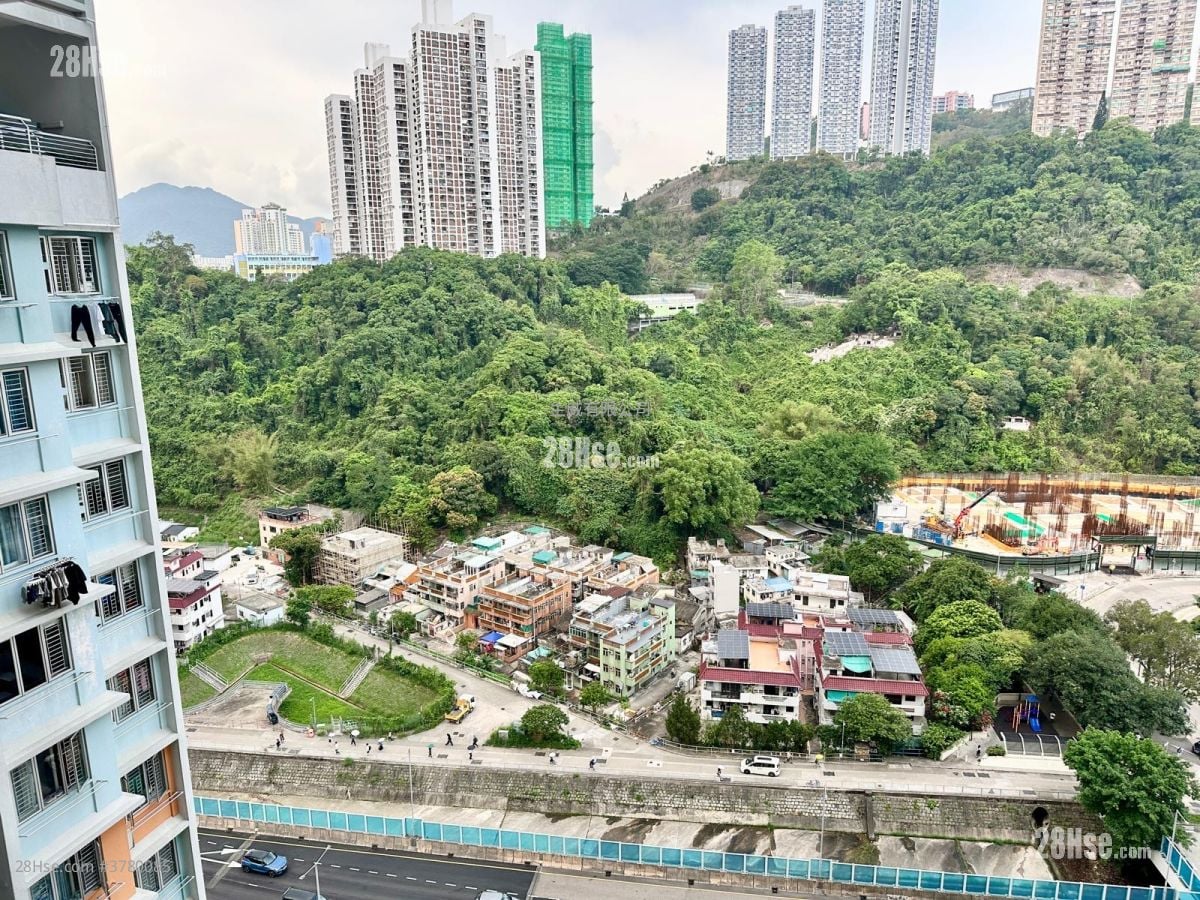 Yuk Wo Court Sell 1 Bedroom , 1 Bathroom 295 ft²