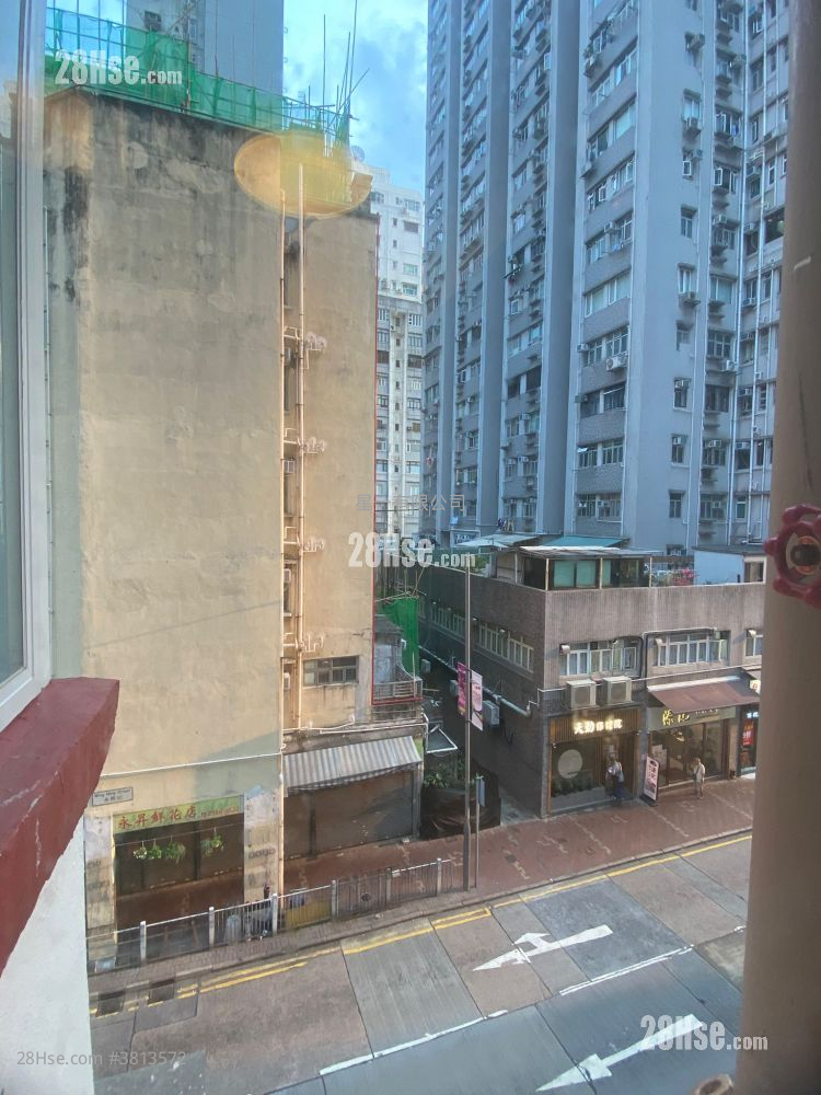 Wing Hing House Rental Studio , 1 Bathroom 160 ft²