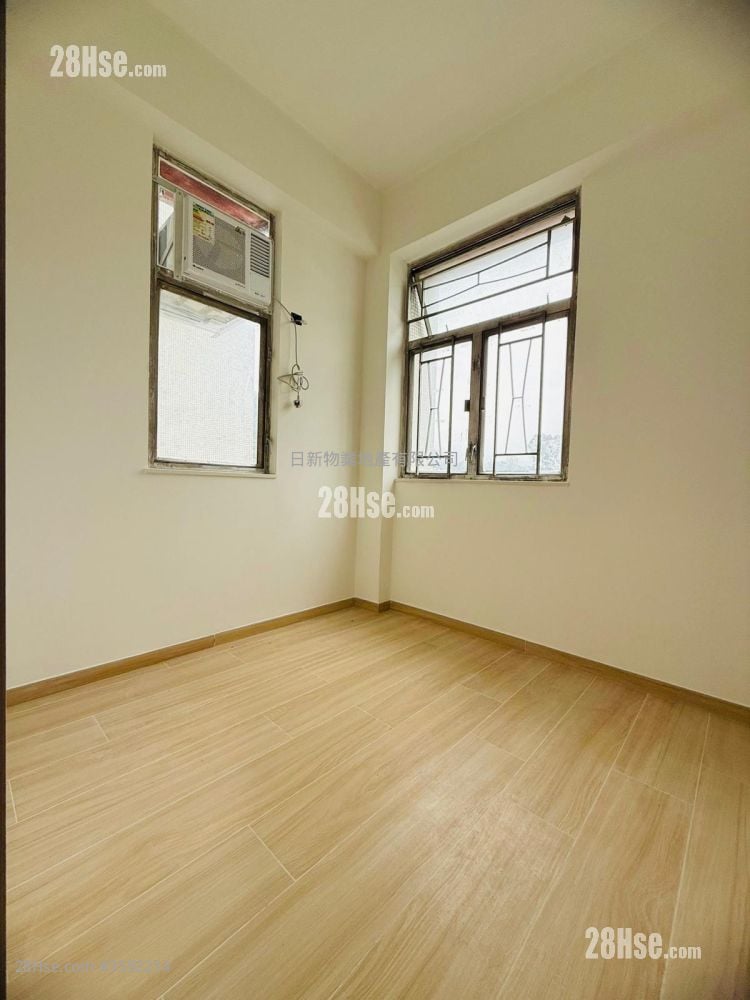 On Lai Building Rental 2 Bedrooms , 1 Bathroom 285 ft²