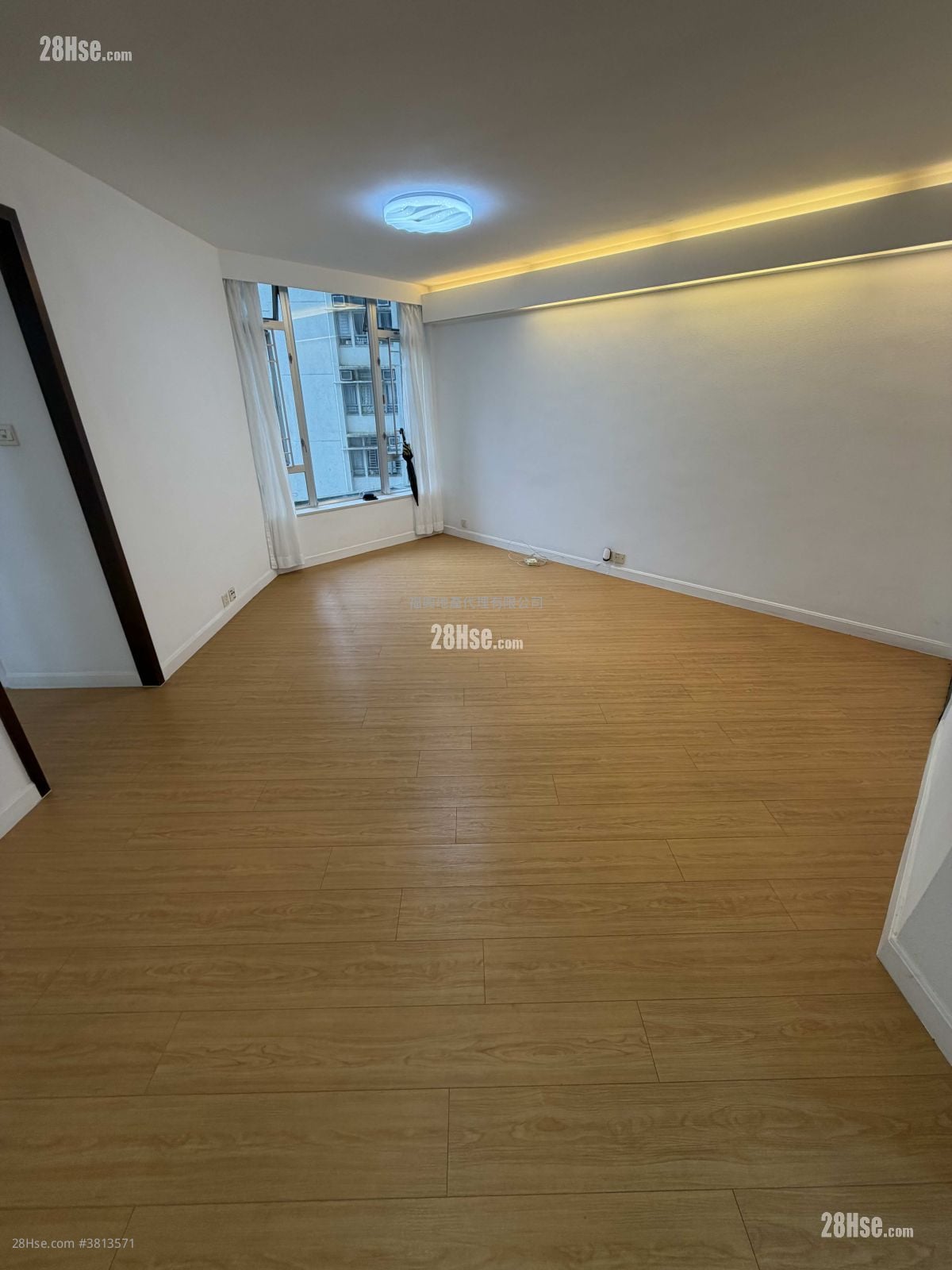 Whampoa Garden Sell 3 Bedrooms , 2 Bathrooms 732 ft²