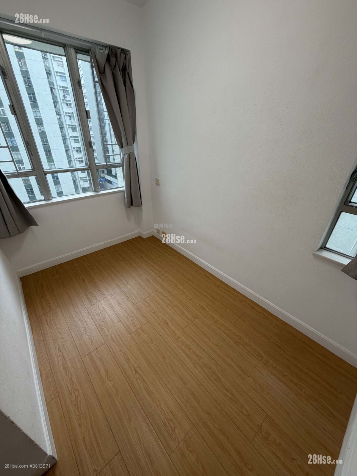 Whampoa Garden Sell 3 Bedrooms , 2 Bathrooms 732 ft²