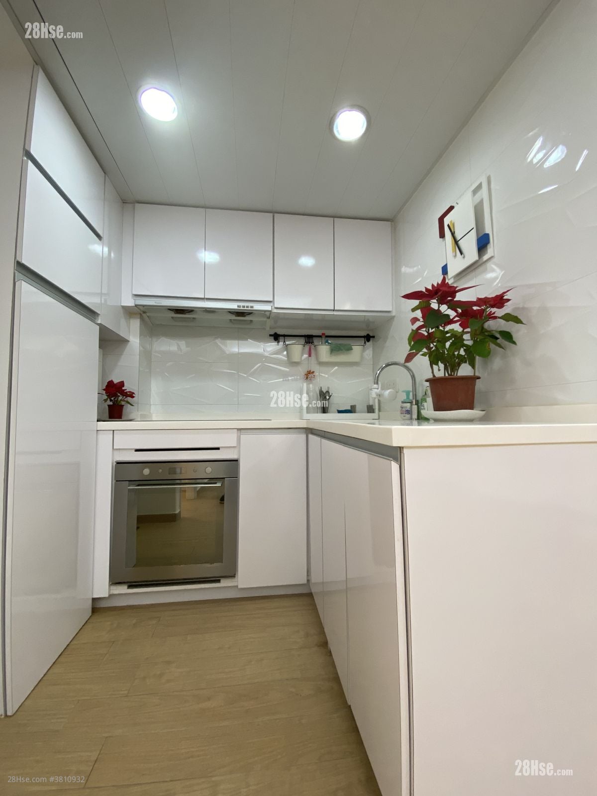 文熙大廈 售盤 1 房 , 1 浴室 336 平方呎