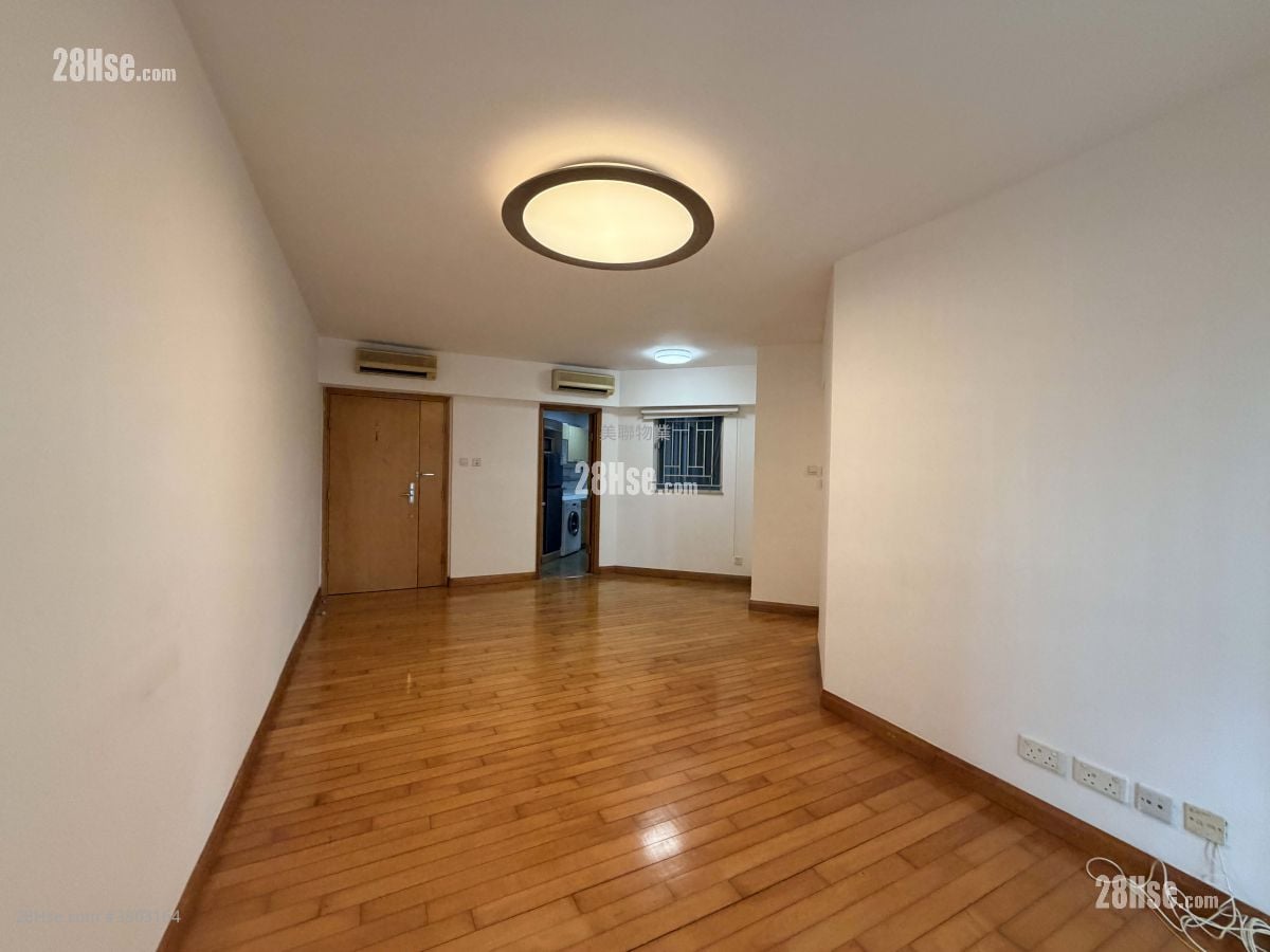 厅: 漾日居 售盘 3 房 , 2 浴室 794 平方尺