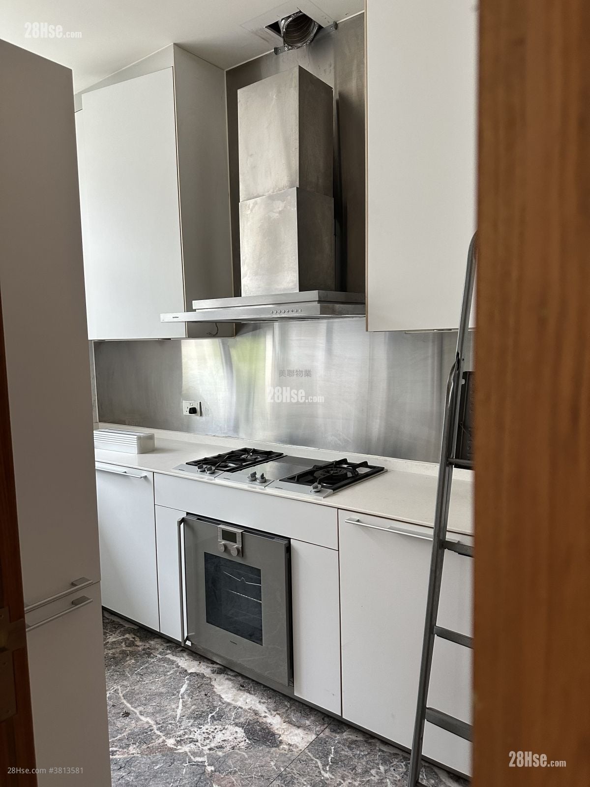 歌赋岭 租盘 1,315 平方尺