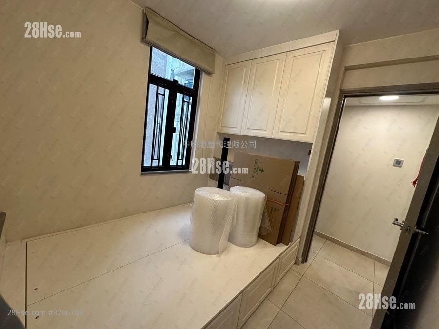 绿杨新邨 租盘 3 房 , 1 浴室 451 平方尺