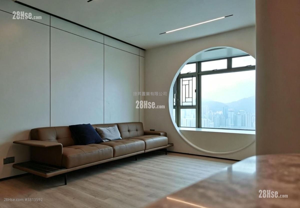 Royal Peninsula Sell 4 Bedrooms , 2 Bathrooms 1,043 ft²