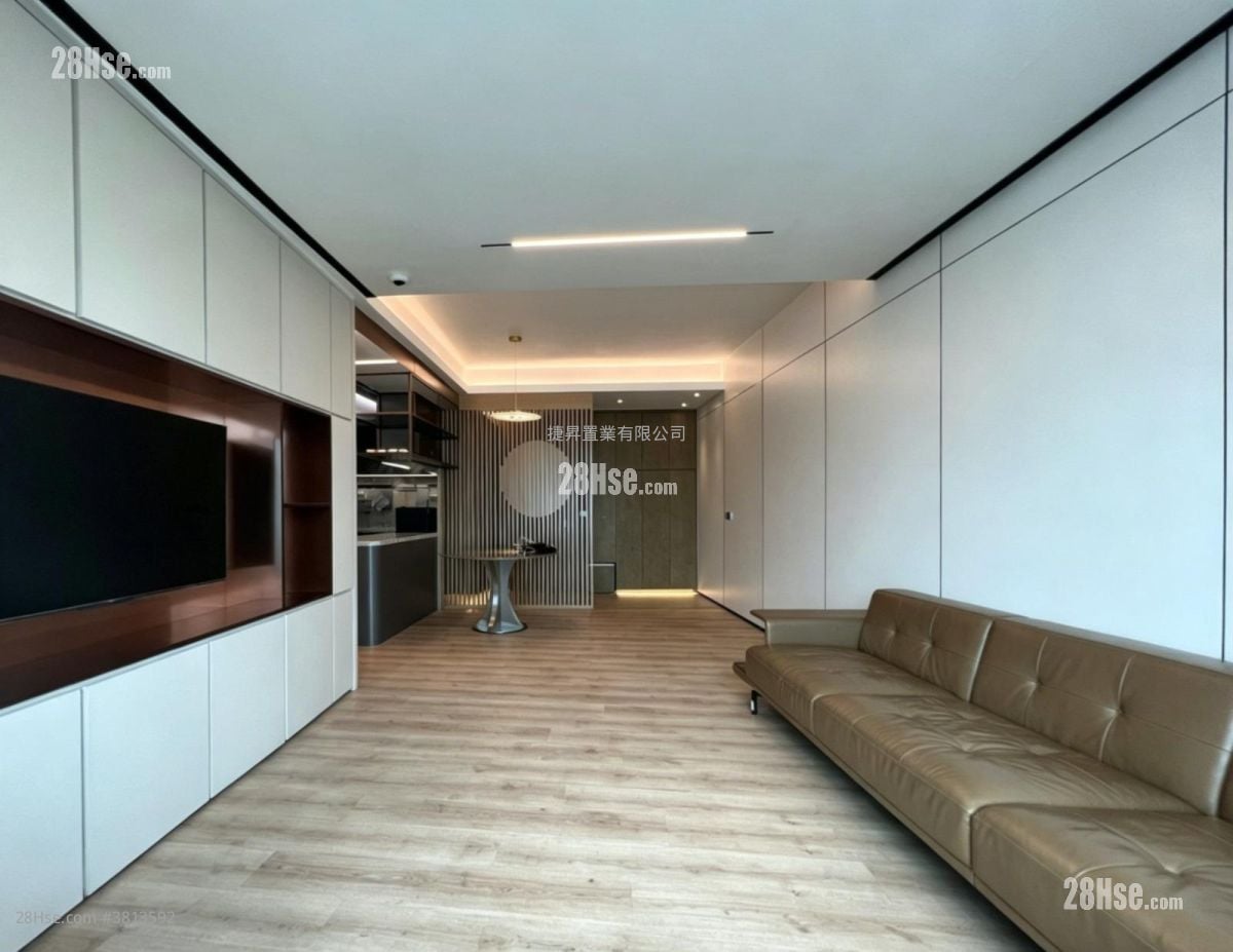 Royal Peninsula Sell 4 Bedrooms , 2 Bathrooms 1,043 ft²