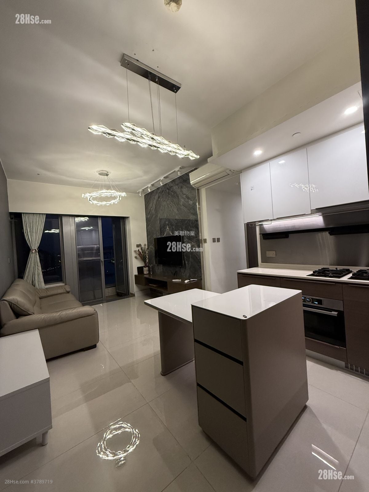 Aurora Rental 4 Bedrooms , 2 Bathrooms 644 ft²