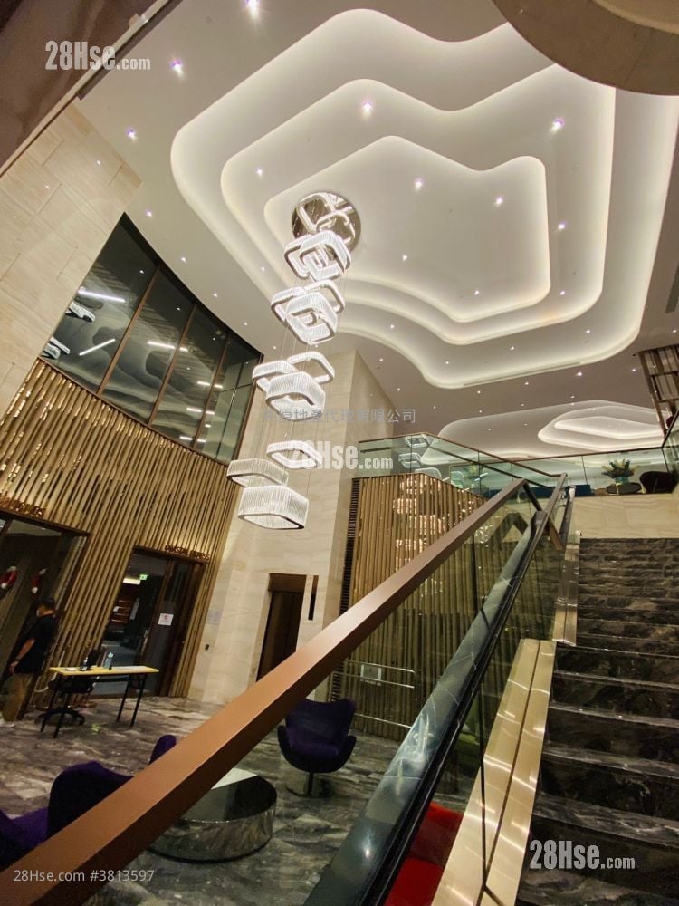 Sea To Sky Sell 2 Bedrooms , 1 Bathroom 465 ft²