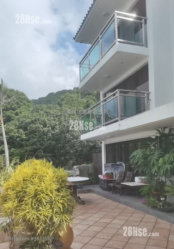 威都别墅 售盘 4,200 平方尺