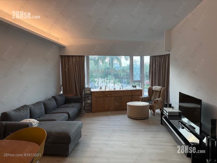 Symphony Bay Sell 4 Bedrooms 1,326 ft²