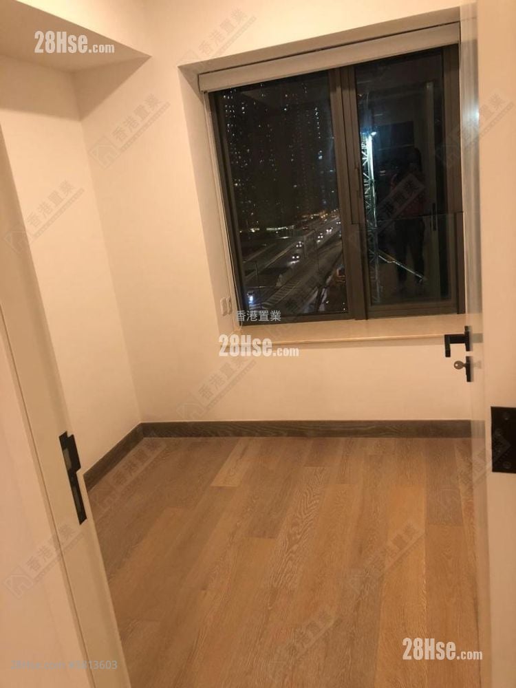 West Park 售盘 2 房 , 1 浴室 493 平方尺