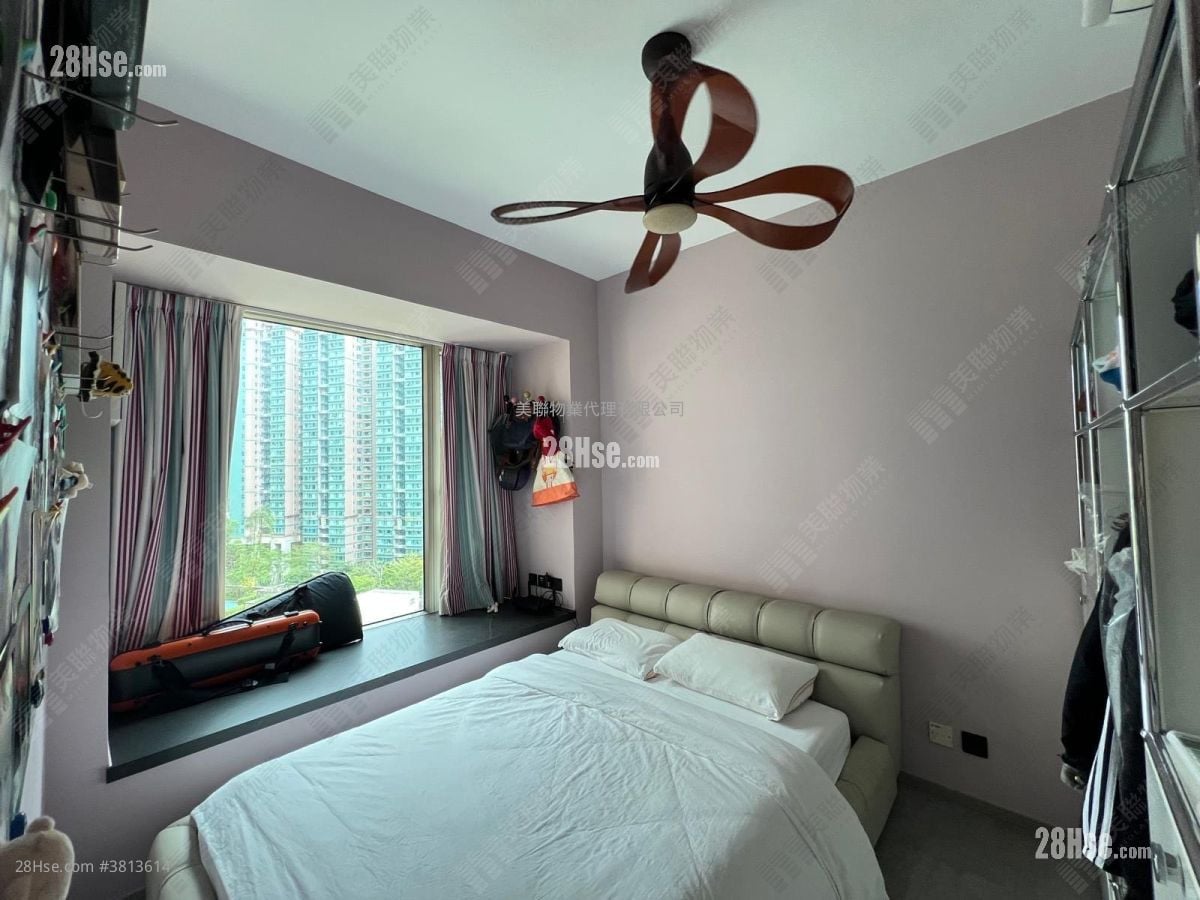 Lake Silver Sell 4 Bedrooms , 1 Bathroom 1,432 ft²