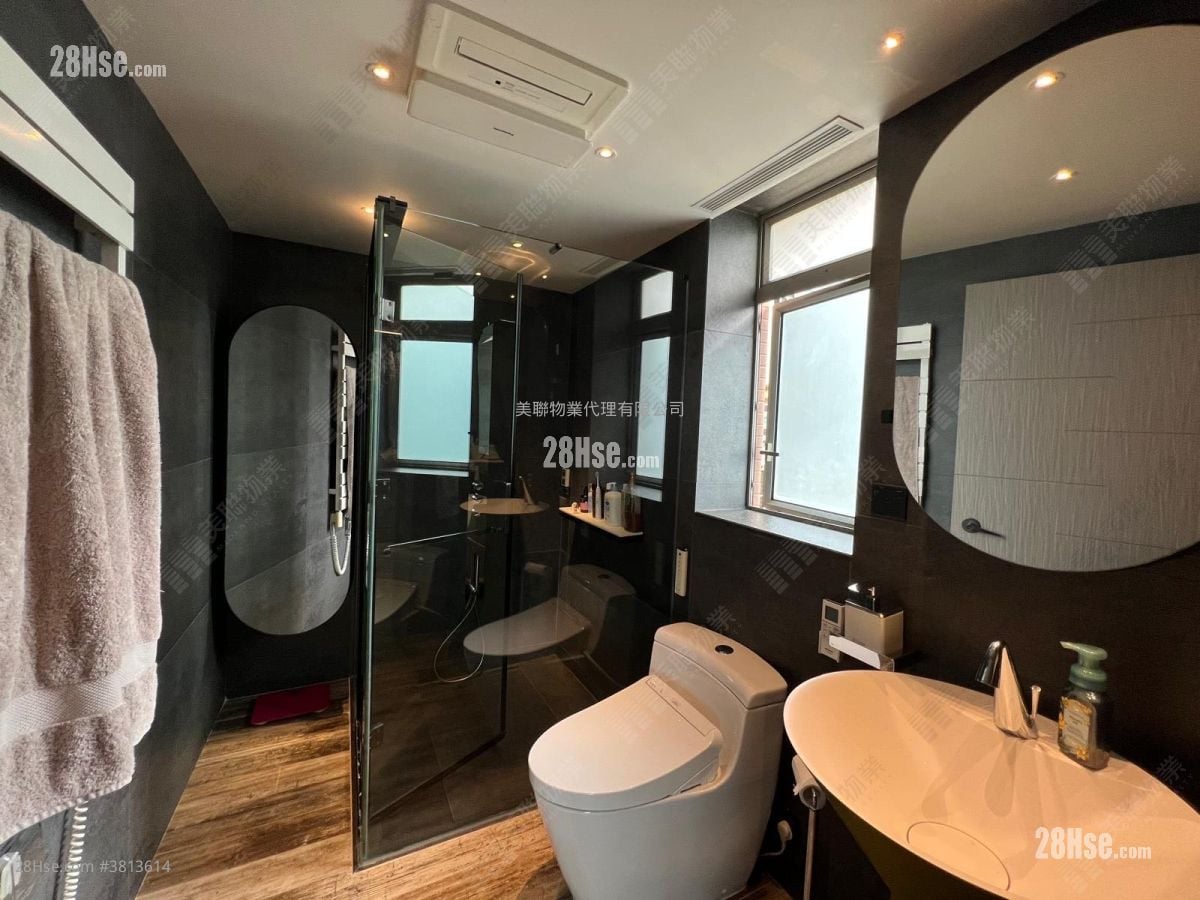 Lake Silver Sell 4 Bedrooms , 1 Bathroom 1,432 ft²