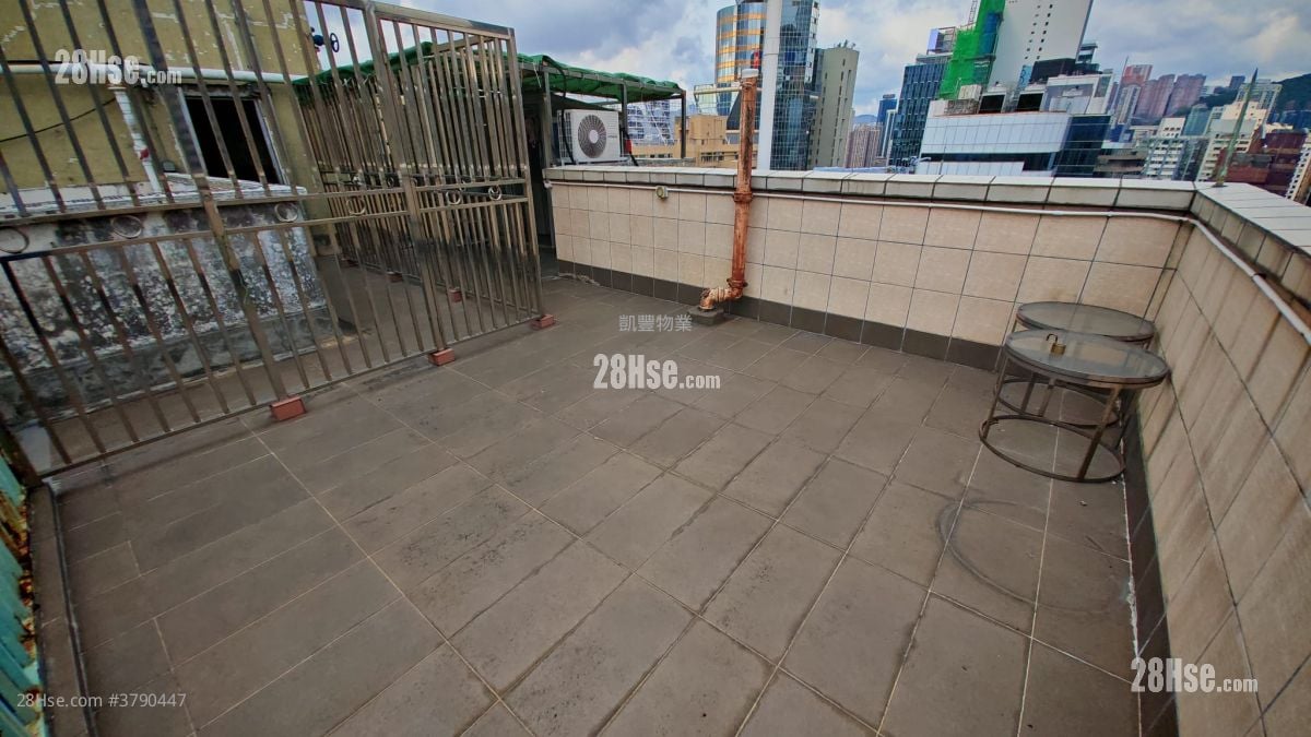 Lockhart House Sell 2 Bedrooms , 1 Bathroom 552 ft²