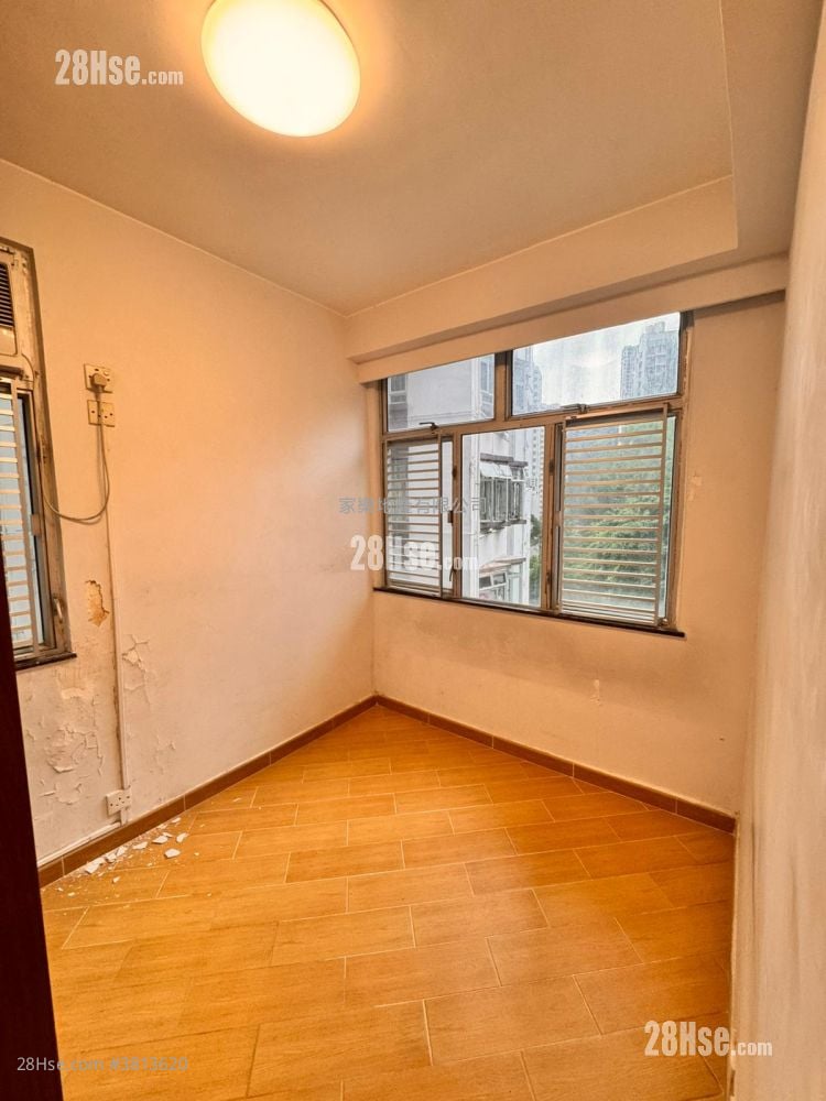 Sun Sing Centre Rental 1 Bedroom , 1 Bathroom 297 ft²