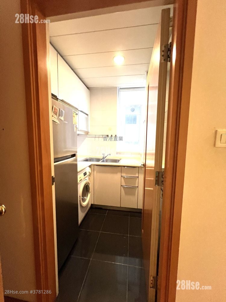 升悦居 租盘 2 房 , 1 浴室 491 平方尺