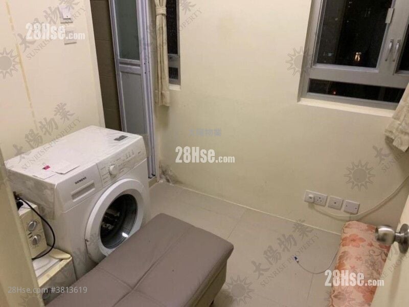 Go Go Court Sell 2 Bedrooms 193 ft²