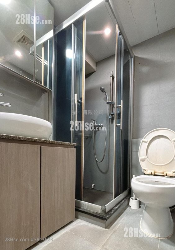 京士顿大厦 租盘 开放式间隔 , 1 浴室 139 平方尺