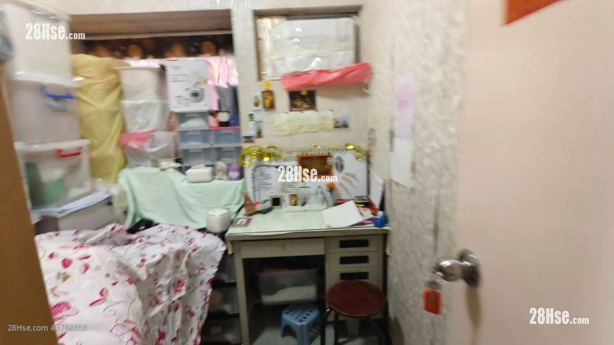 宝石大厦 售盘 3 房 , 2 浴室 600 平方尺