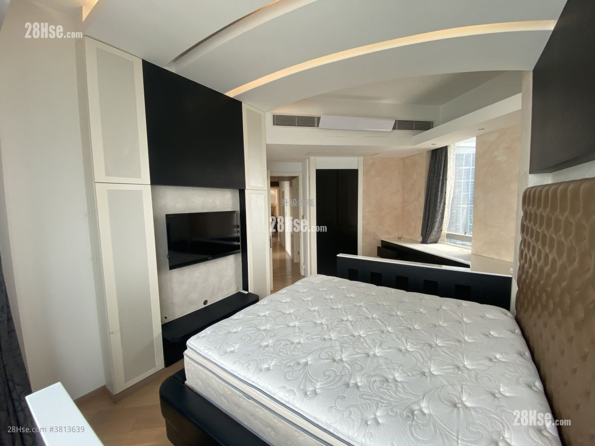 主人房: 天玺 租盘 3 房 1,530 平方尺