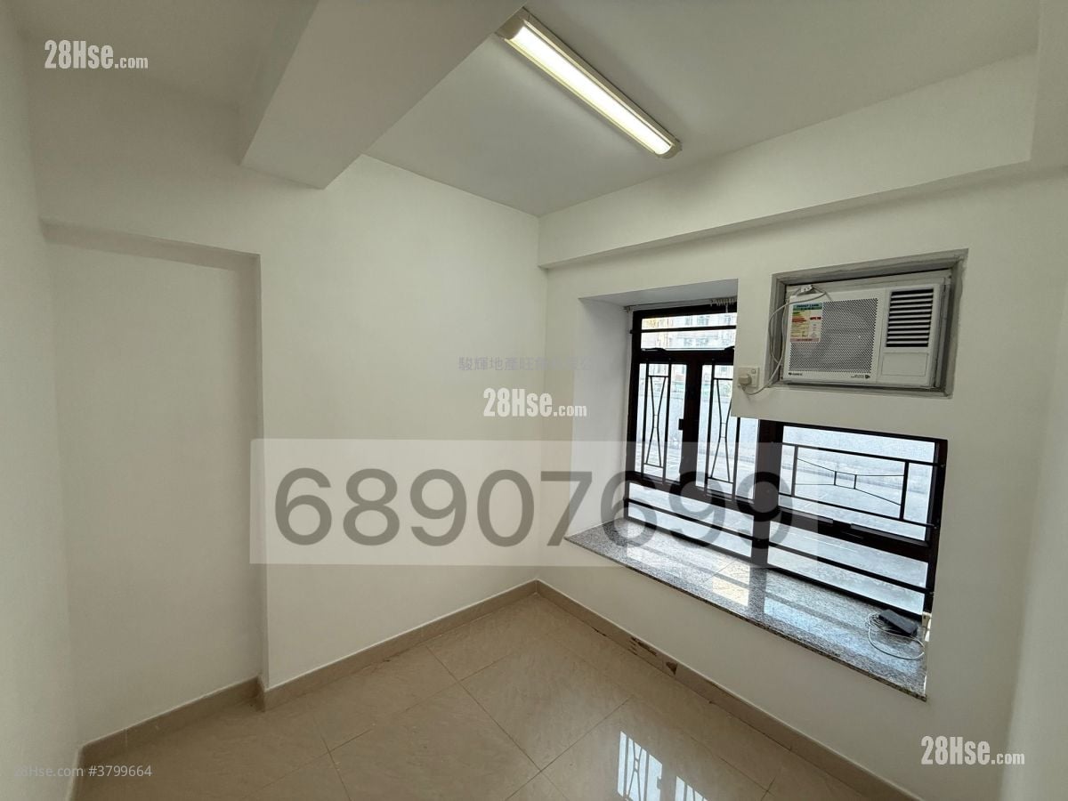 荣富大厦 租盘 2 房 , 1 浴室 398 平方尺