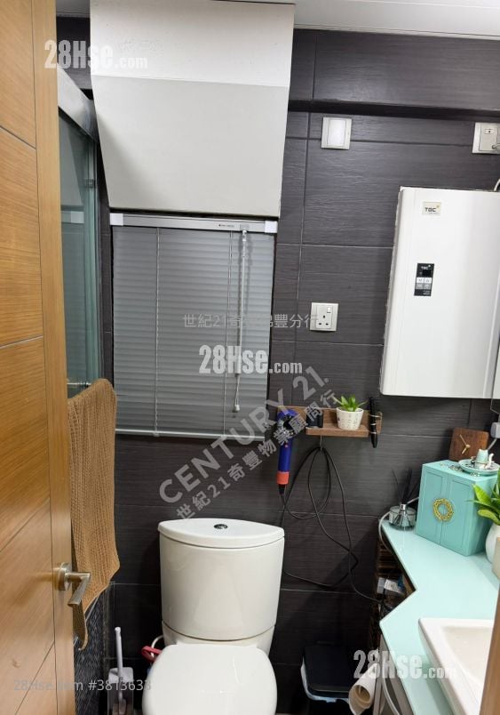 Ma On Shan Centre Sell 3 Bedrooms , 2 Bathrooms 609 ft²